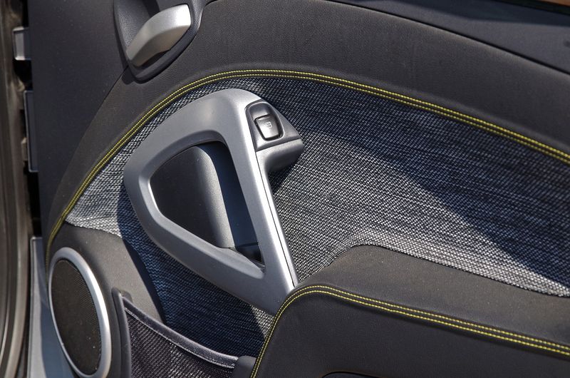 automotive door panel manufacturers