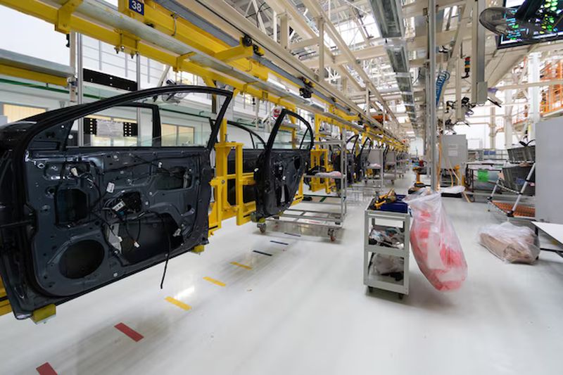 automotive door panel manufacturers