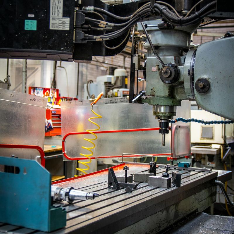 CNC Welding Machine Guide: Types, Benefits & Applications