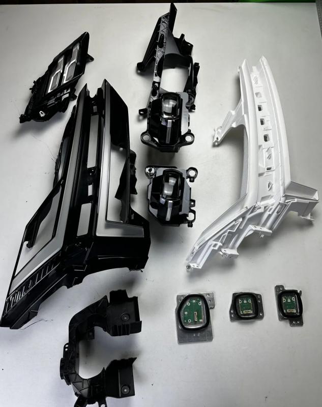 Automotive Lighting Assembly