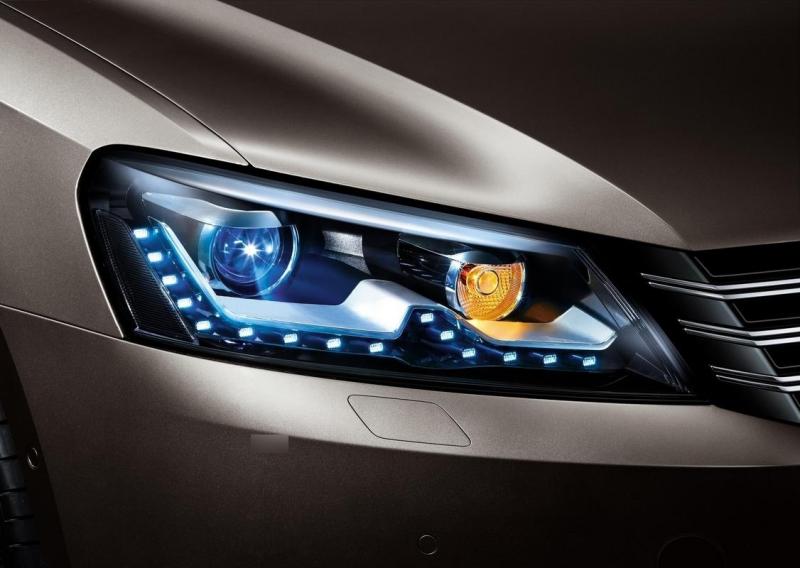 Automotive lighting plastic welding