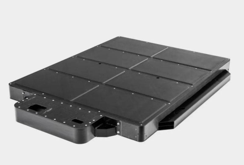 Automotive plastic battery shell welding
